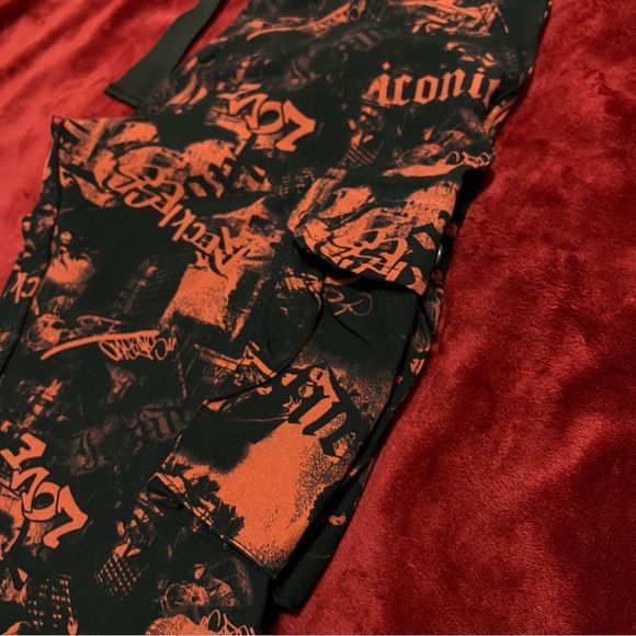 Beltedโcargoย pants - Picture 3 of 8